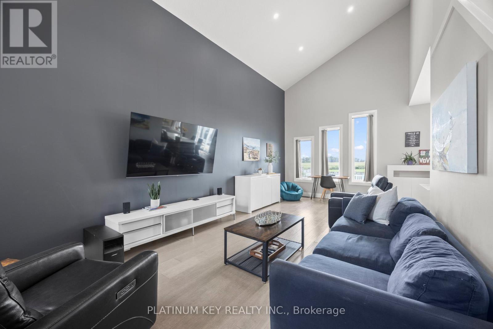 248 SNYDERS AVENUE - 7