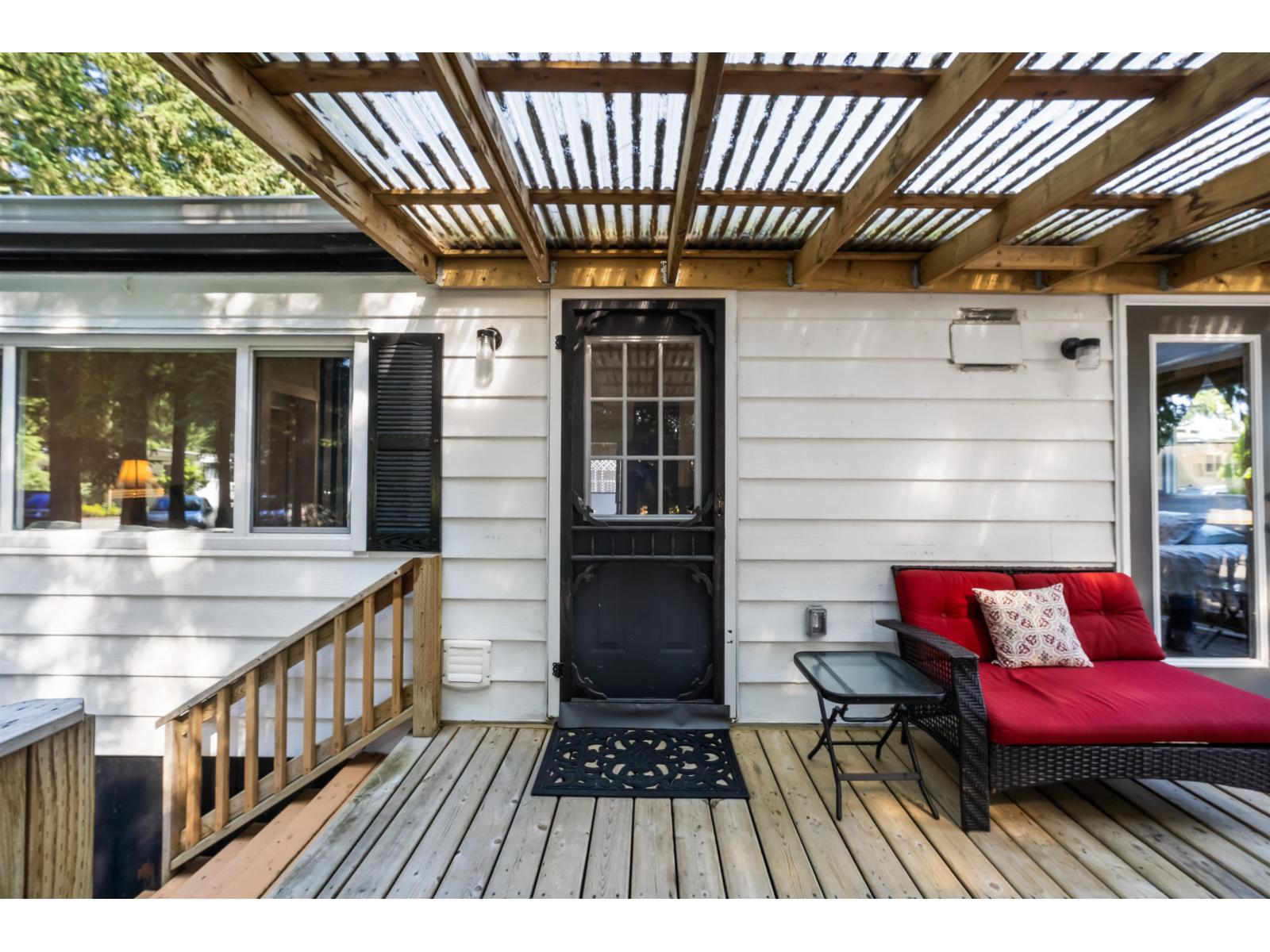 215 20071 24 AVENUE, Langley