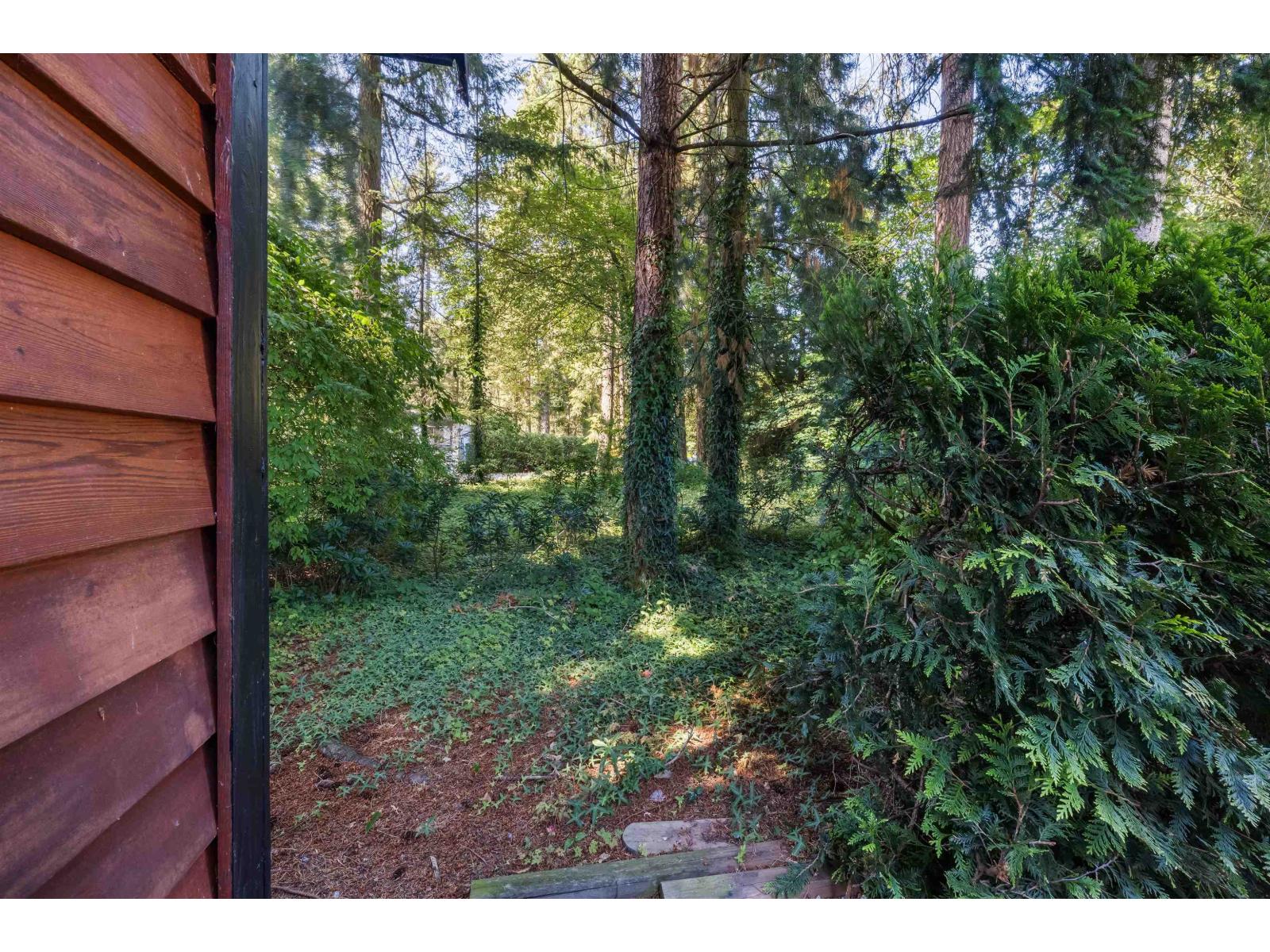 215 20071 24 AVENUE, Langley