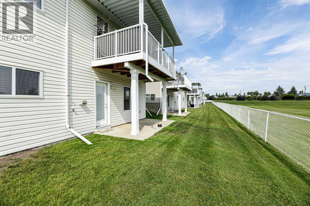 Listing photo – 444 Jenkins Drive, Red Deer