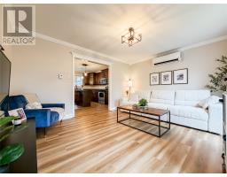 197 Creston Boulevard thumbnail 12