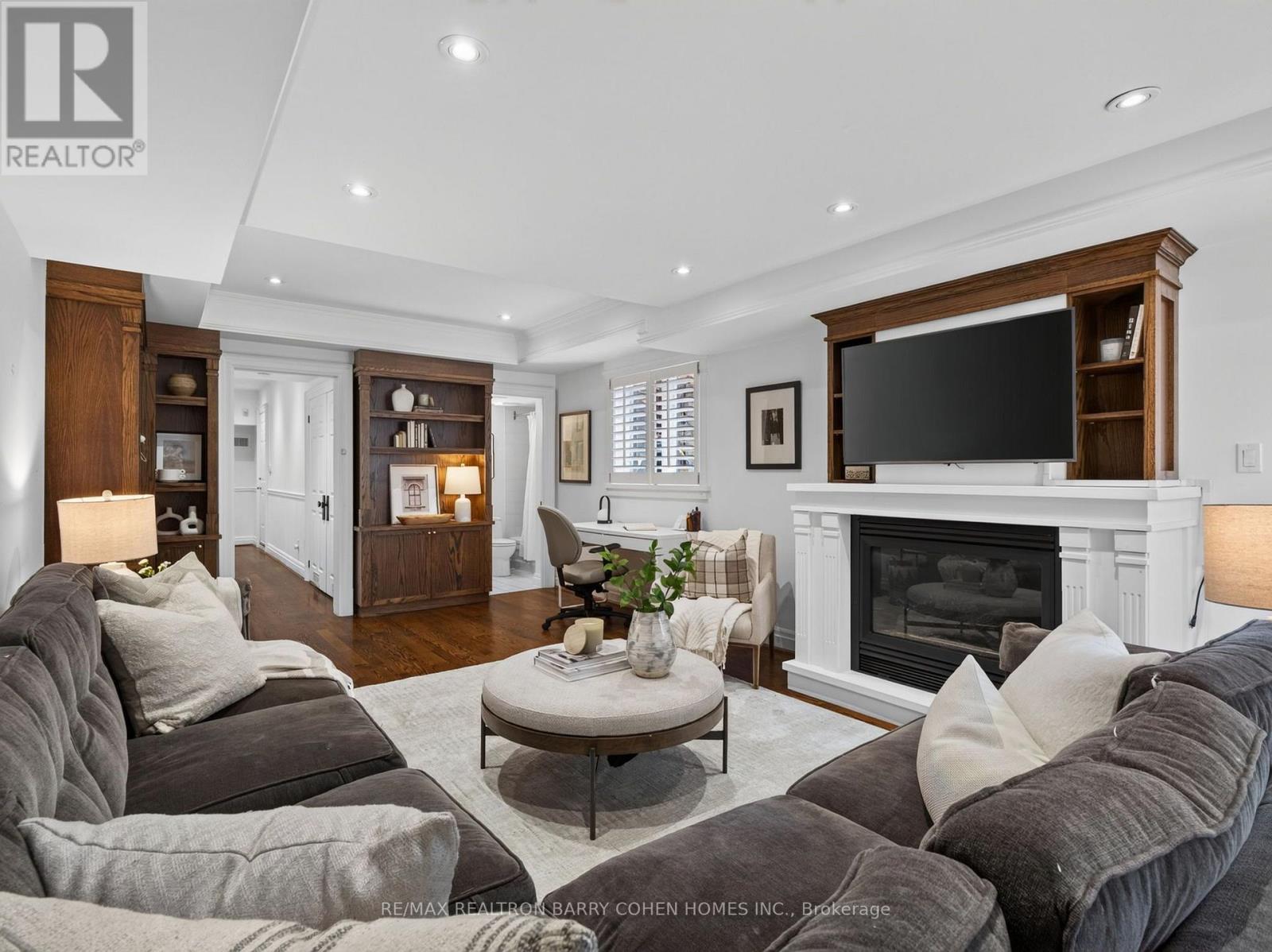 18 JOICEY BOULEVARD - 28