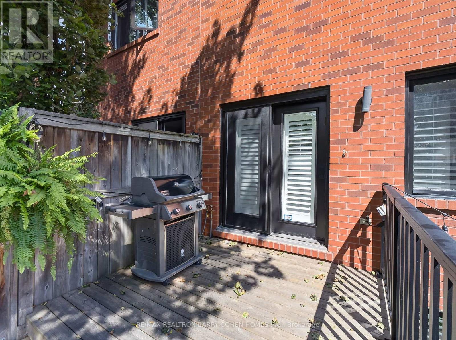 18 JOICEY BOULEVARD - 31
