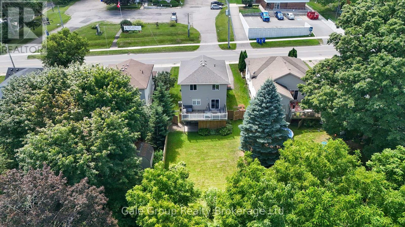 216 THAMES STREET N - Image 33