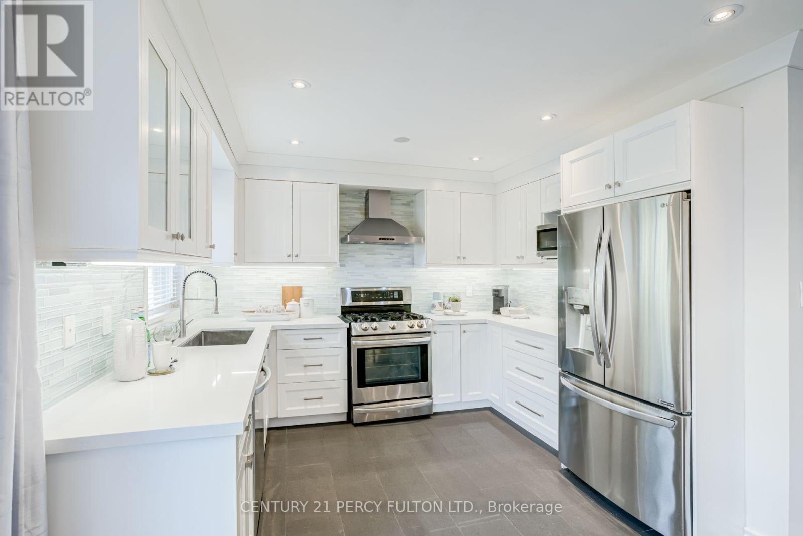 9 URWIN STREET - Image 17