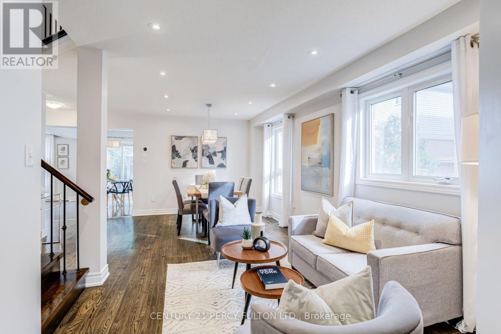 9 URWIN STREET - 2