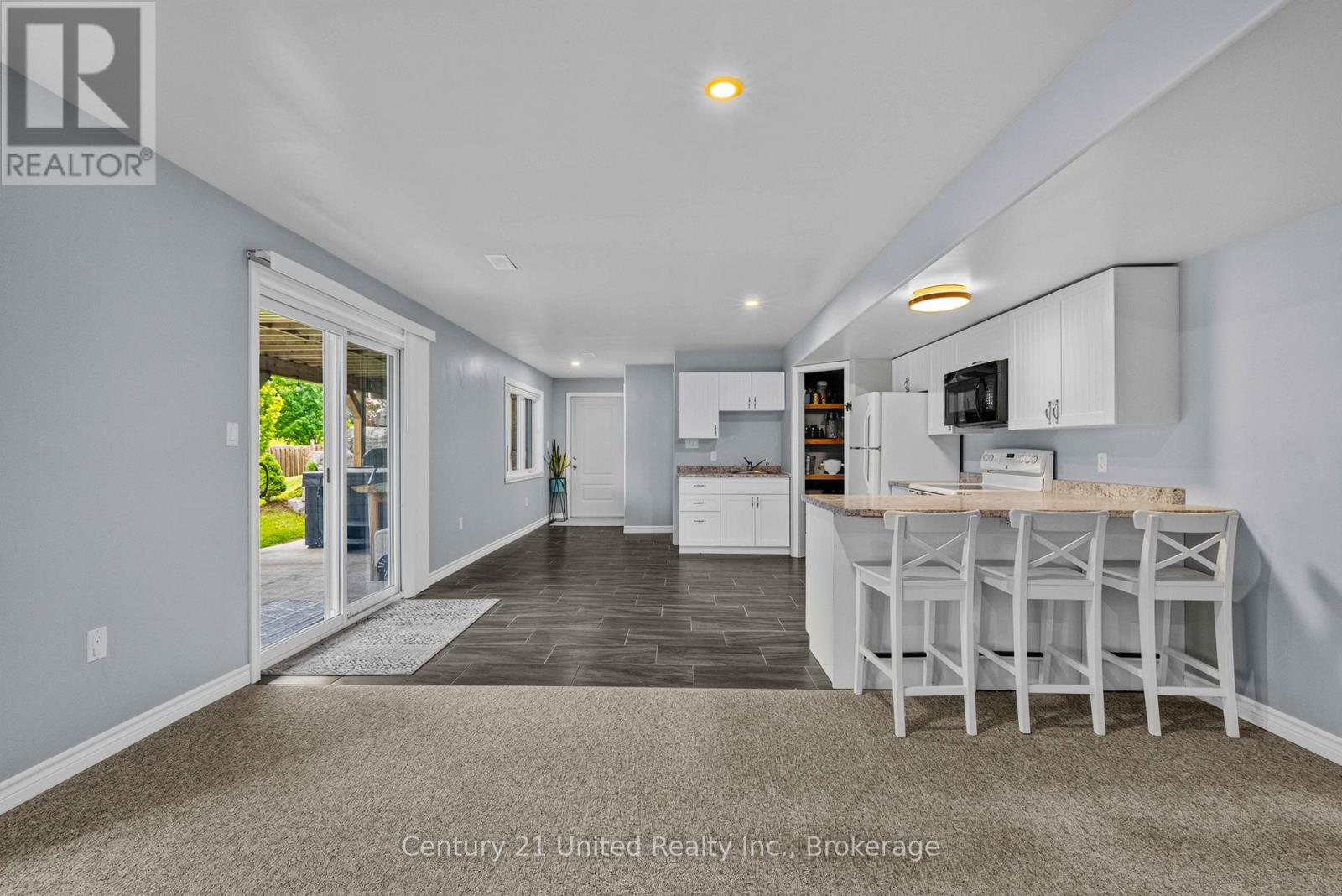 929 MOUNT PLEASANT ROAD - Image 22