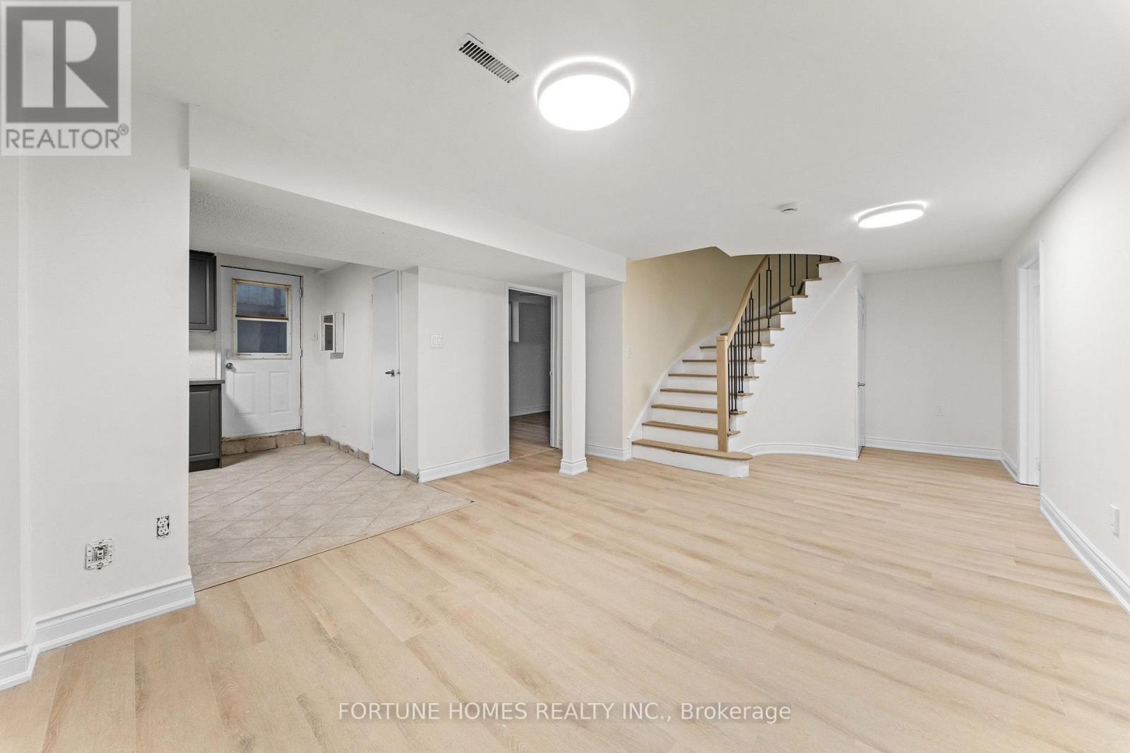 1 ORTONA DRIVE - 31