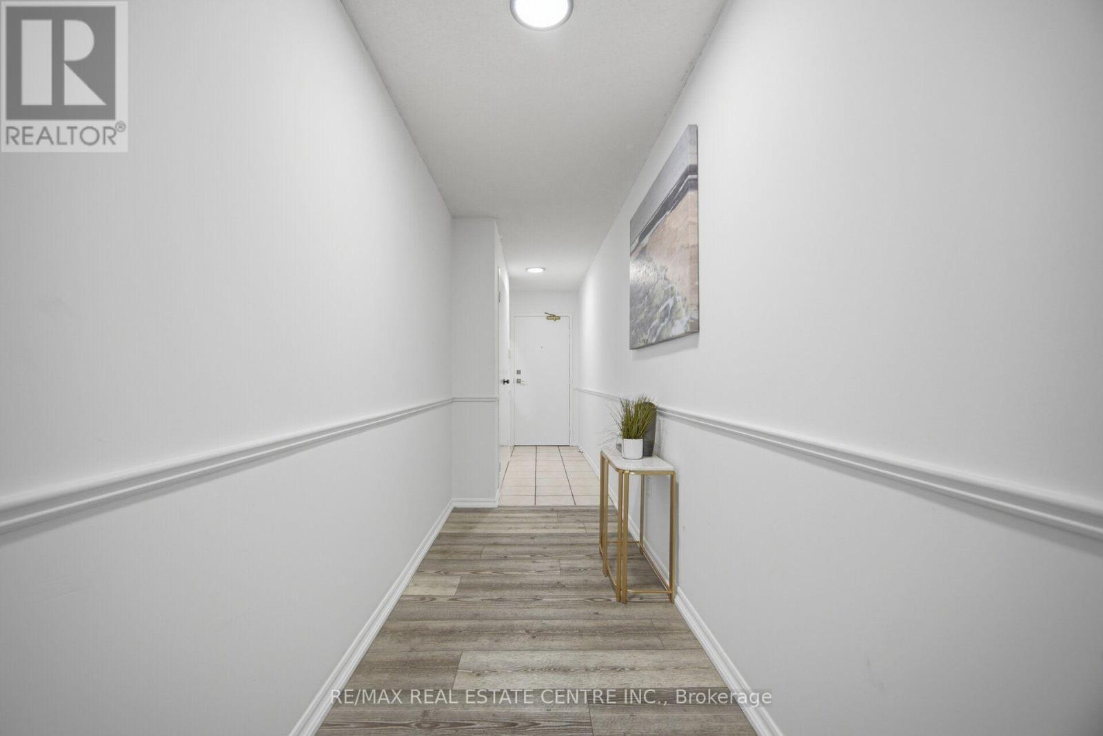 #2601 3650 KANEFF CRESCENT - 6