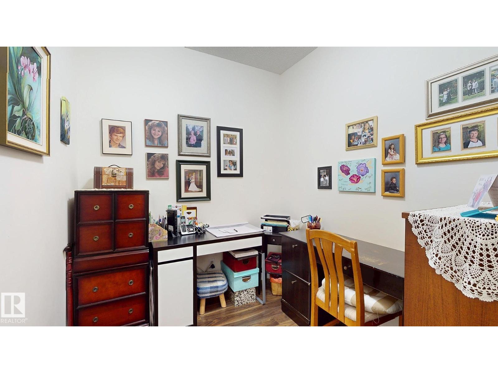 #313 511 QUEEN ST - 27