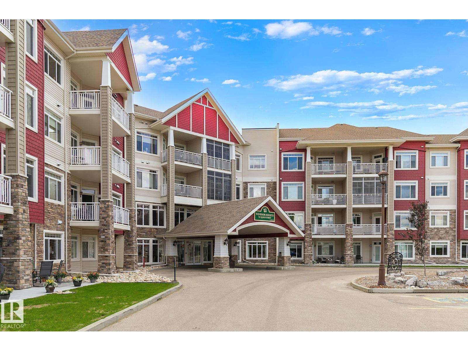 #313 511 QUEEN ST - 34