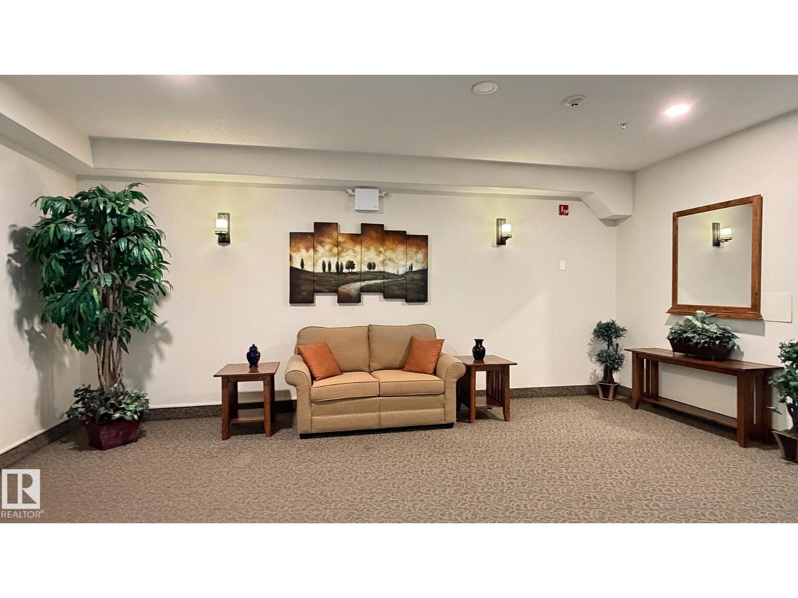 #313 511 QUEEN ST - 39