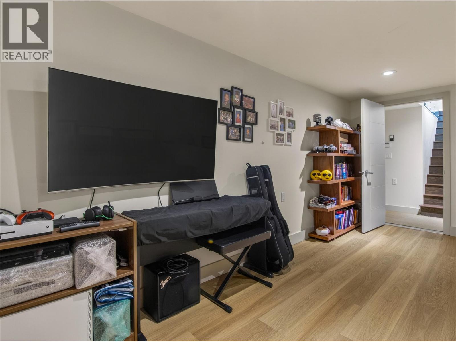 #101 433 Churchill Avenue - Image 43