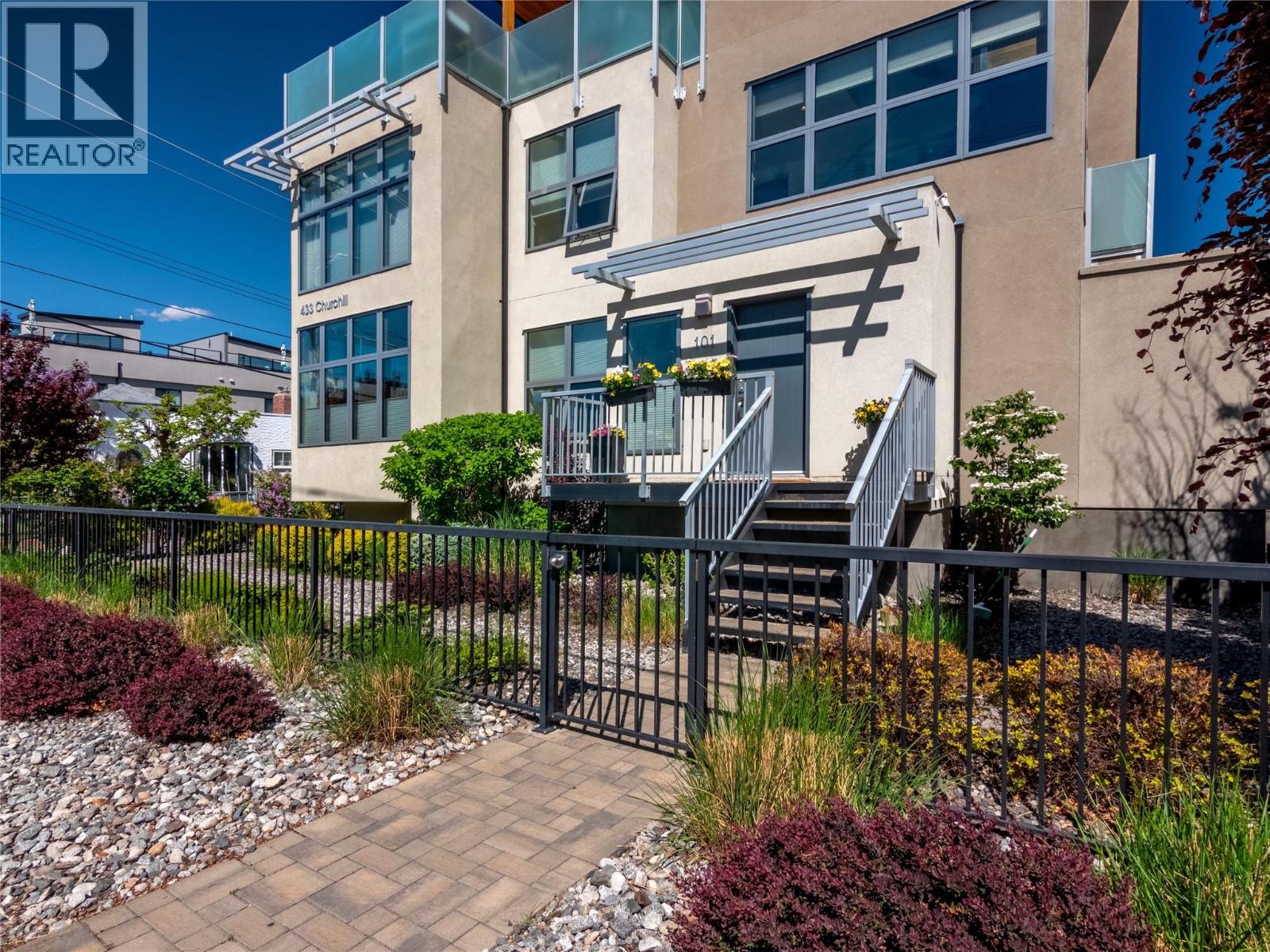 #101 433 Churchill Avenue - 31