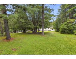 733 Ch. Klock, Gatineau, QC J9J3G8 Photo 36