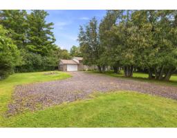 733 Ch. Klock, Gatineau, QC J9J3G8 Photo 42
