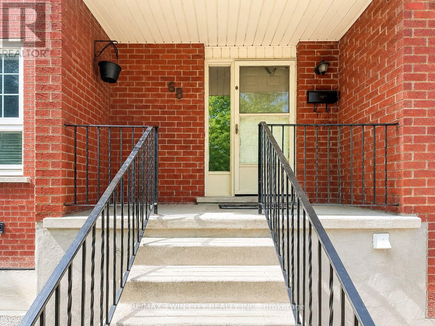 68 OLD HURON COURT — photo 3