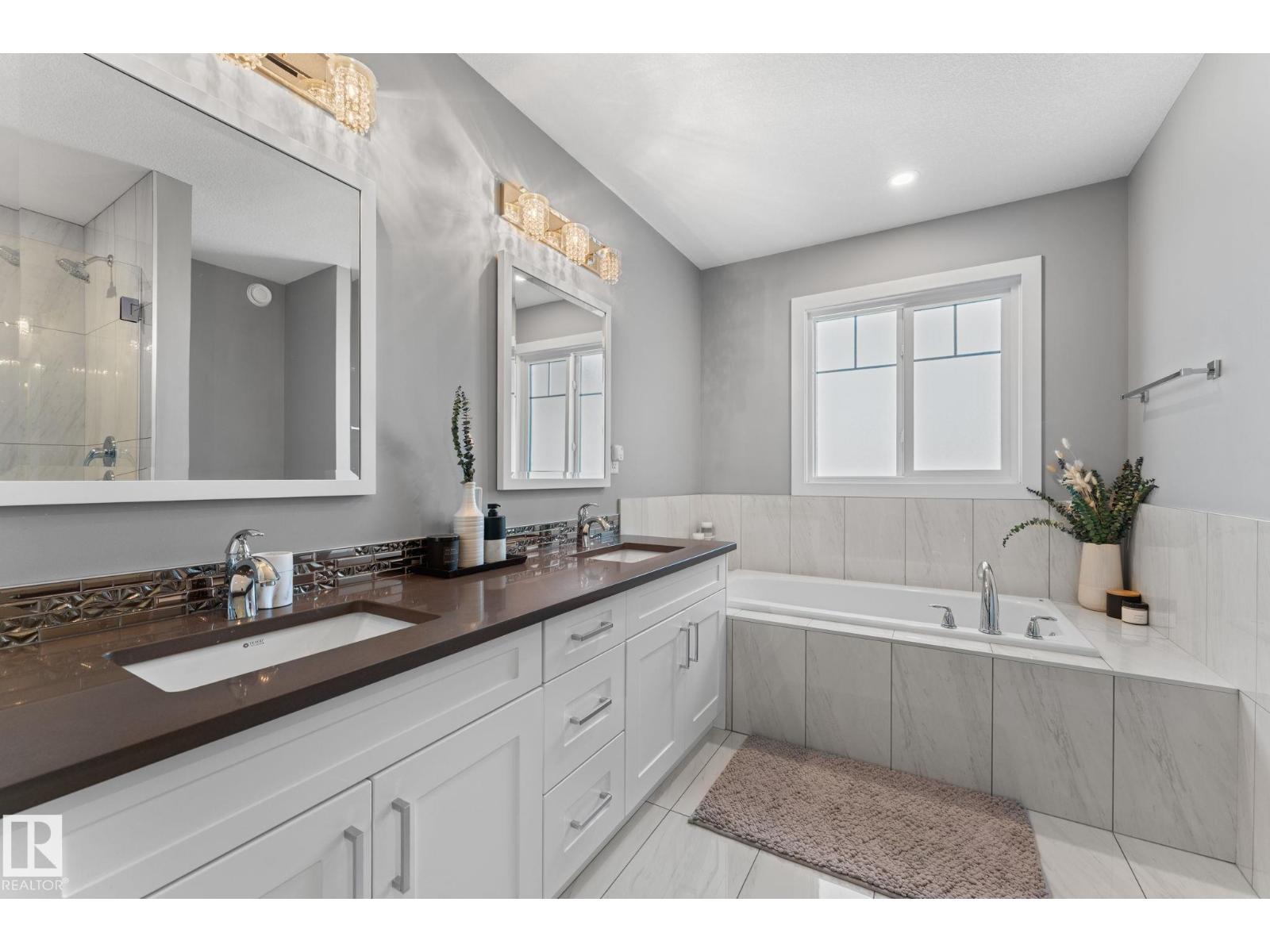 19 ORCHARD CT - 38