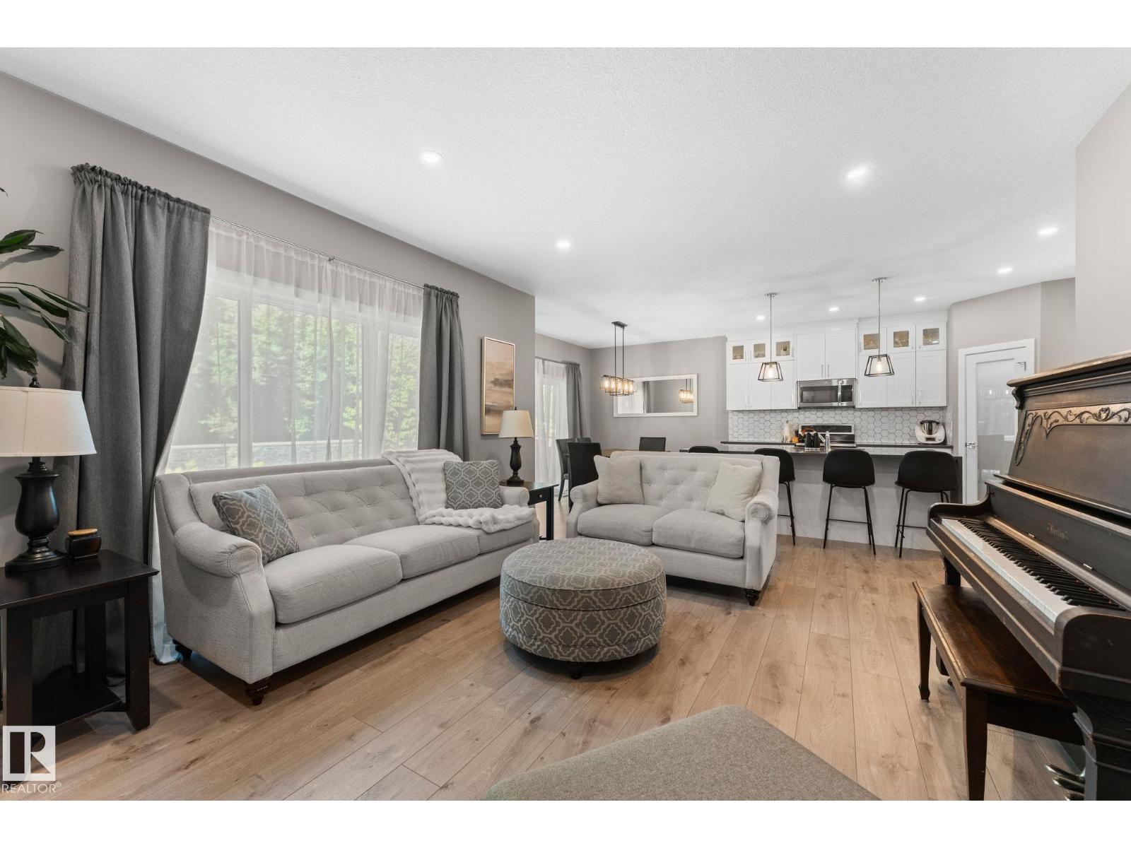 19 ORCHARD CT - 16