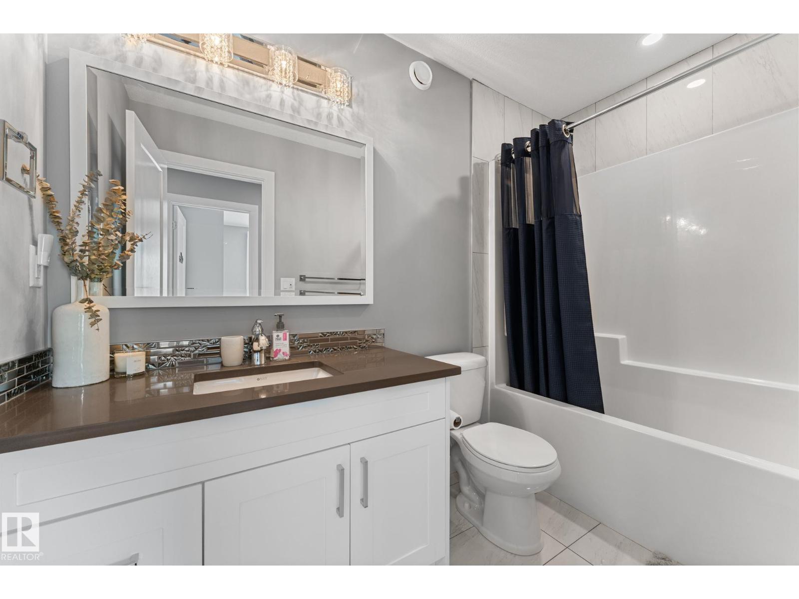 19 ORCHARD CT - 29