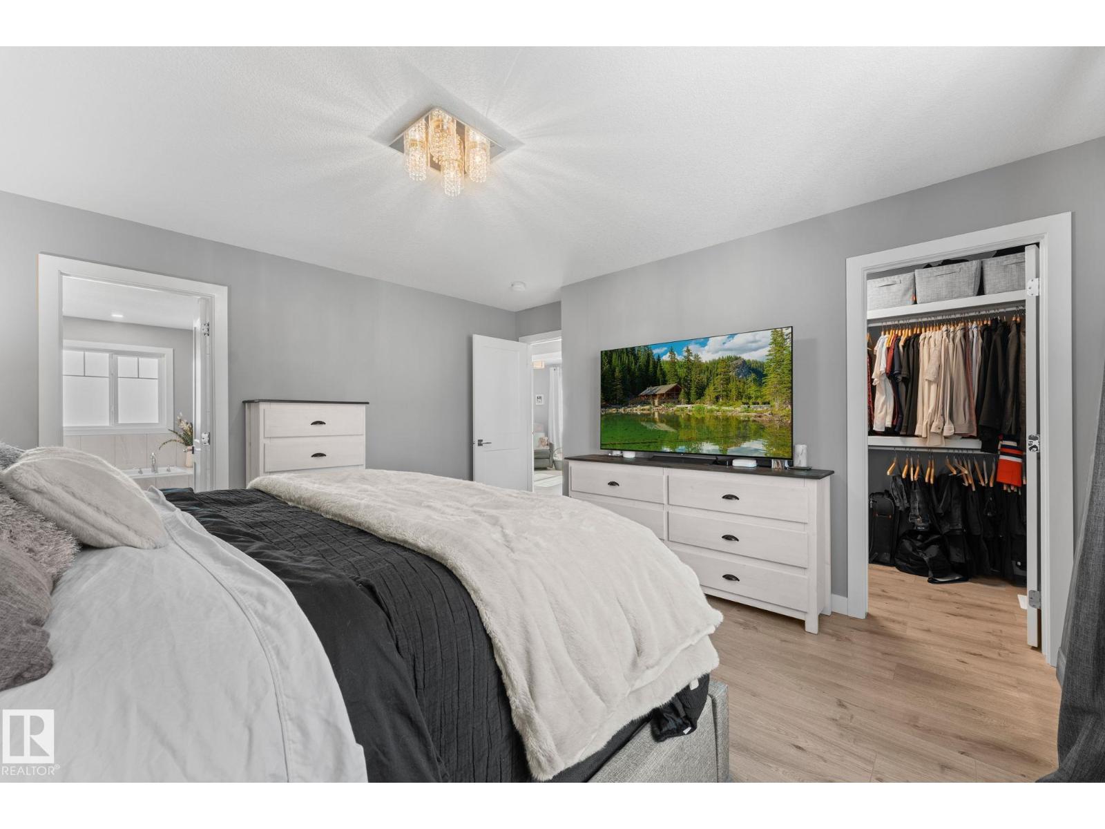 19 ORCHARD CT - 36