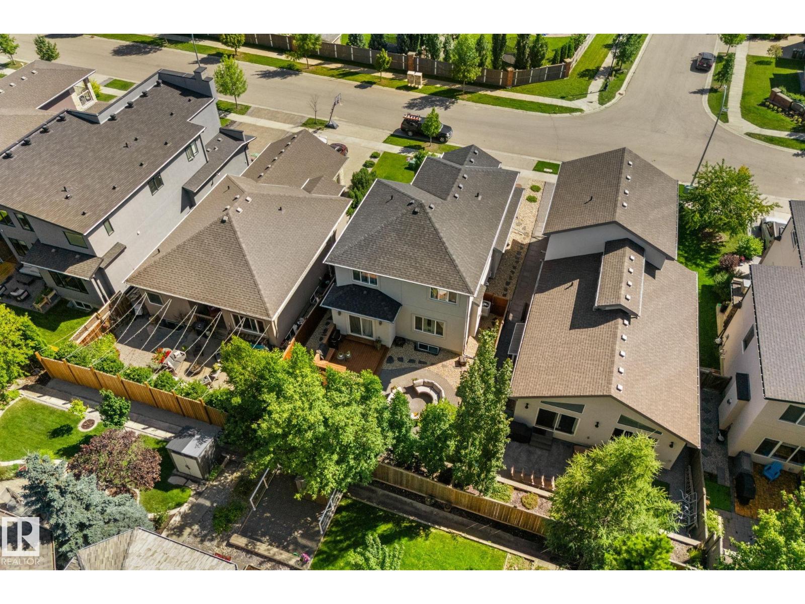 19 ORCHARD CT - 59
