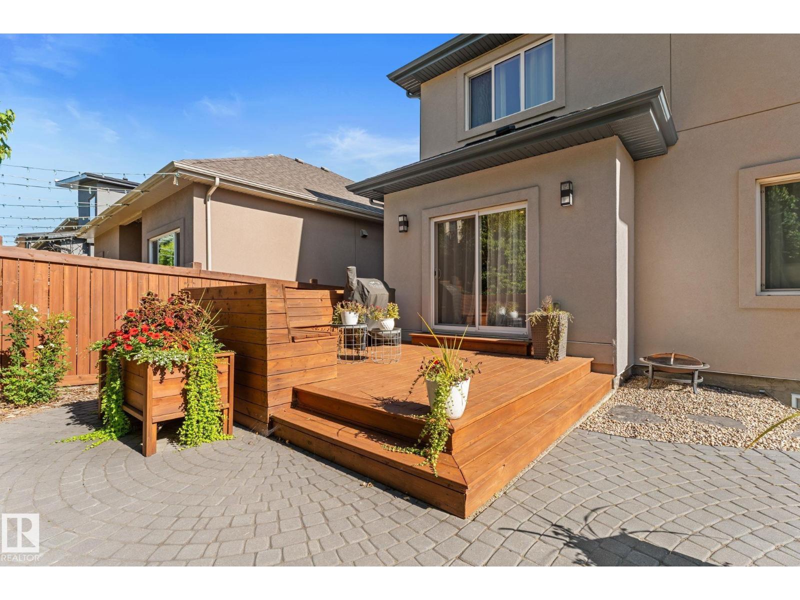 19 ORCHARD CT - 54