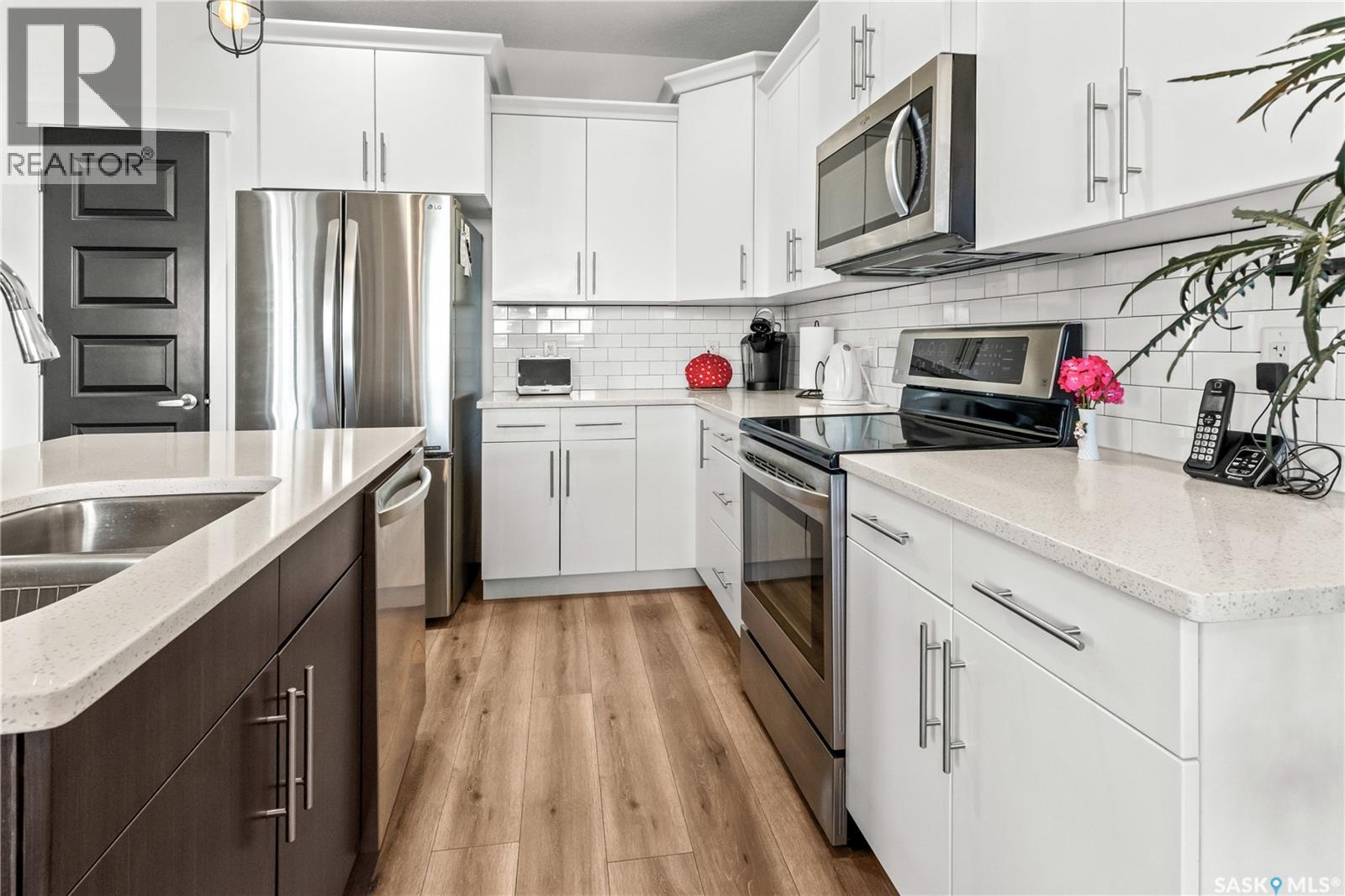 #97 900 St Andrews LANE - Image 10