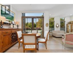 301 2580 Penrhyn St, Saanich, BC V8N1G3 Photo 12