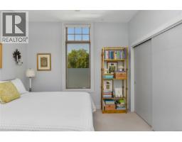 301 2580 Penrhyn St, Saanich, BC V8N1G3 Photo 27