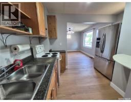 111 9th Street Ne, Weyburn, SK S4H1E8 Photo 11