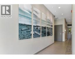 301 2580 Penrhyn St, Saanich, BC V8N1G3 Photo 58