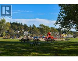 301 2580 Penrhyn St, Saanich, BC V8N1G3 Photo 67
