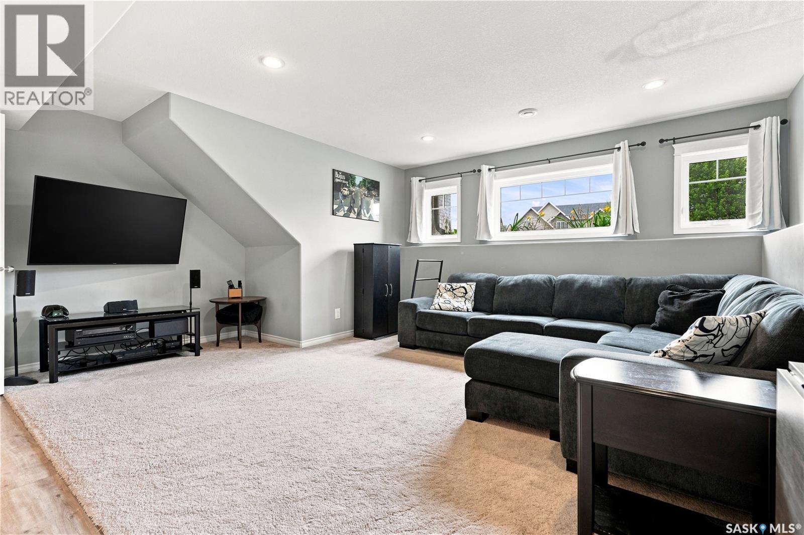 5 Brooklyn COURT - Image 36
