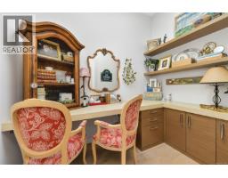 301 2580 Penrhyn St, Saanich, BC V8N1G3 Photo 23