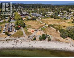 301 2580 Penrhyn St, Saanich, BC V8N1G3 Photo 44