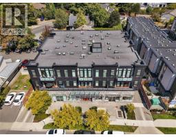301 2580 Penrhyn St, Saanich, BC V8N1G3 Photo 39