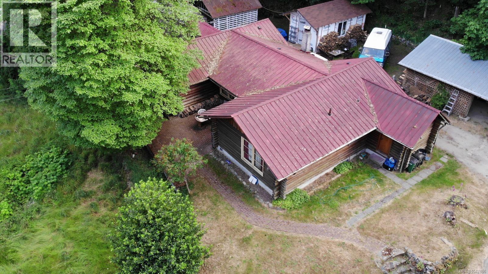 4912 Lochside Dr - 2