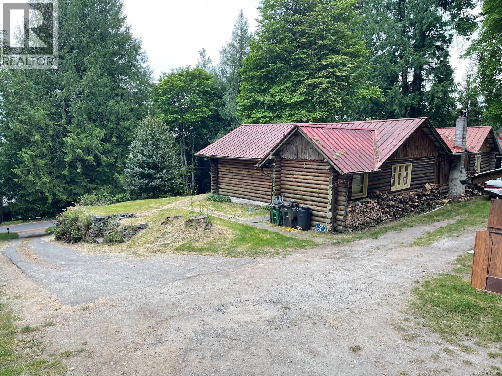 4912 Lochside Dr - 1