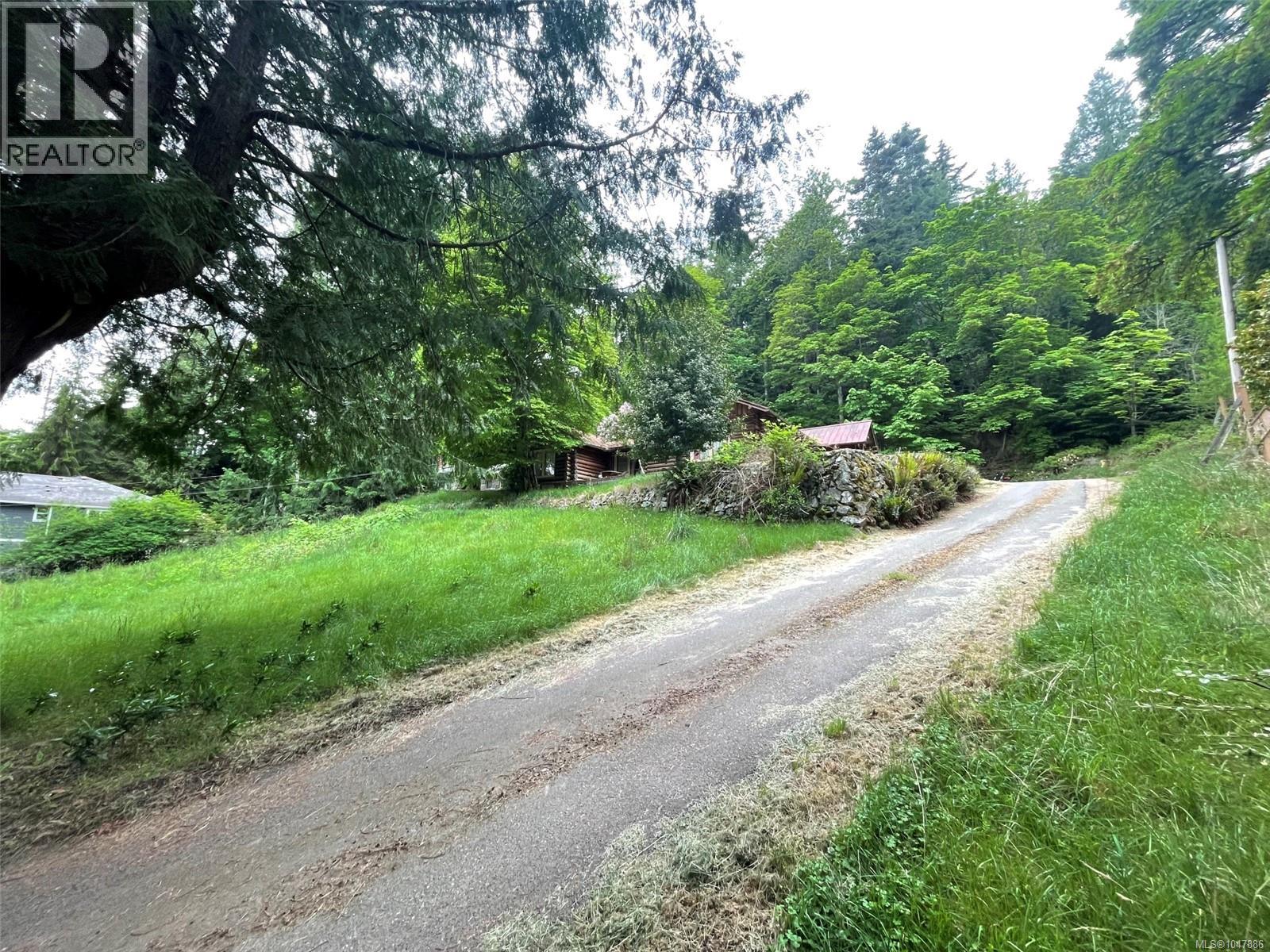 4912 Lochside Dr - 8