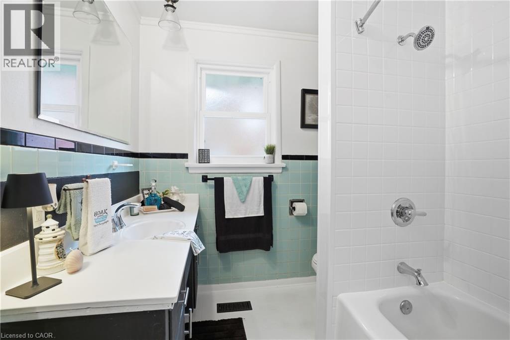 12041 AUGUSTINE Road - Image 10