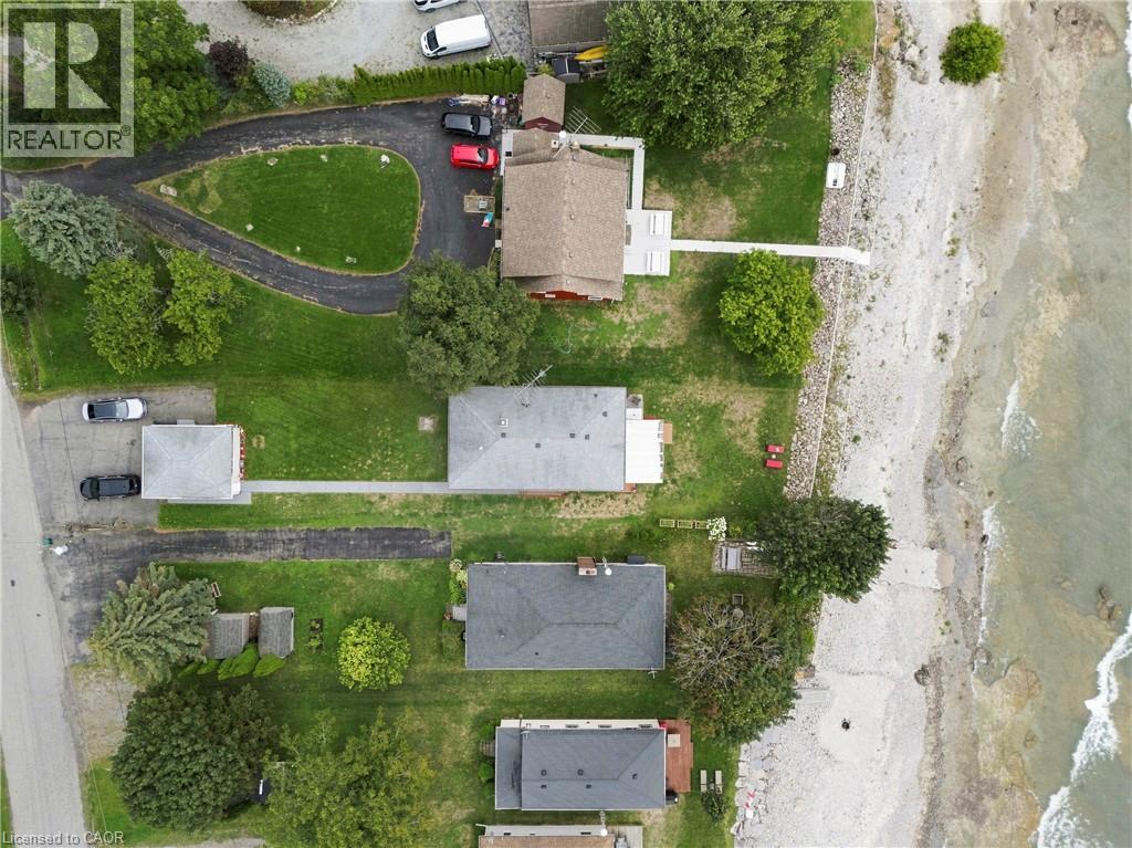 12041 AUGUSTINE Road - Image 32