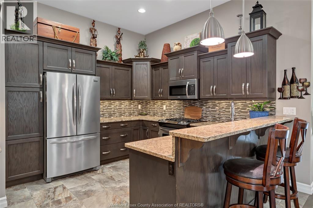 1172 ALLIANCE STREET - 12