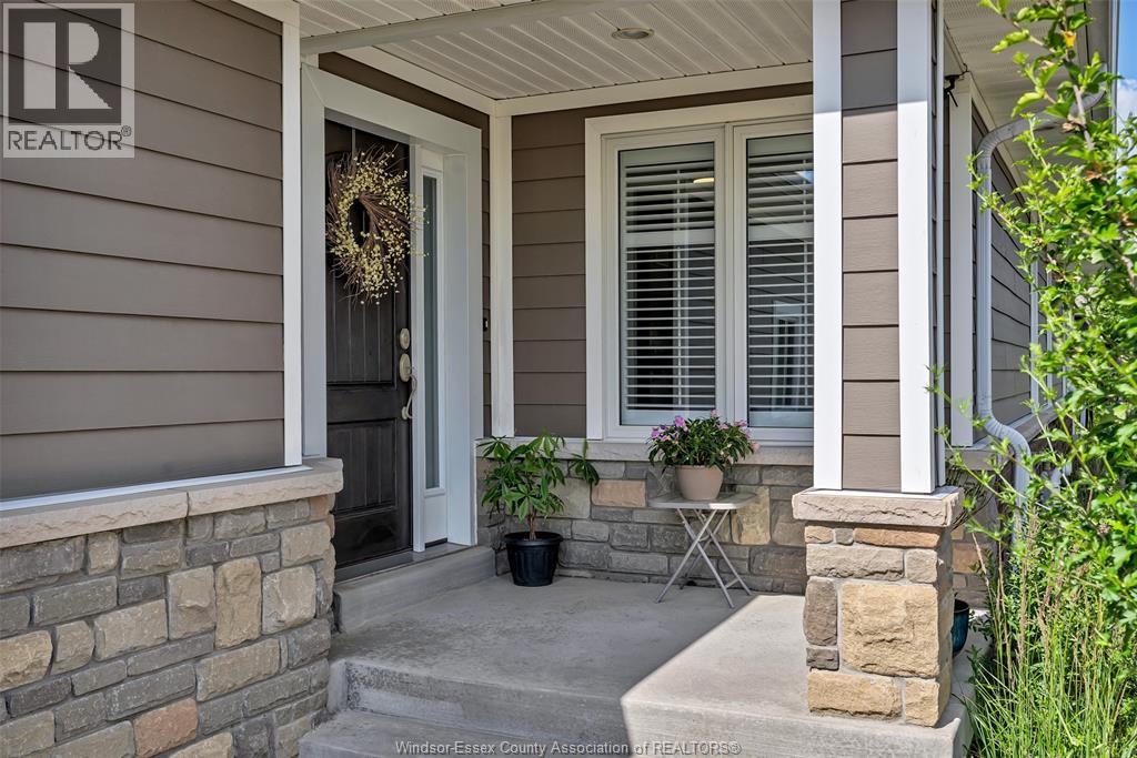 1172 ALLIANCE STREET - 2