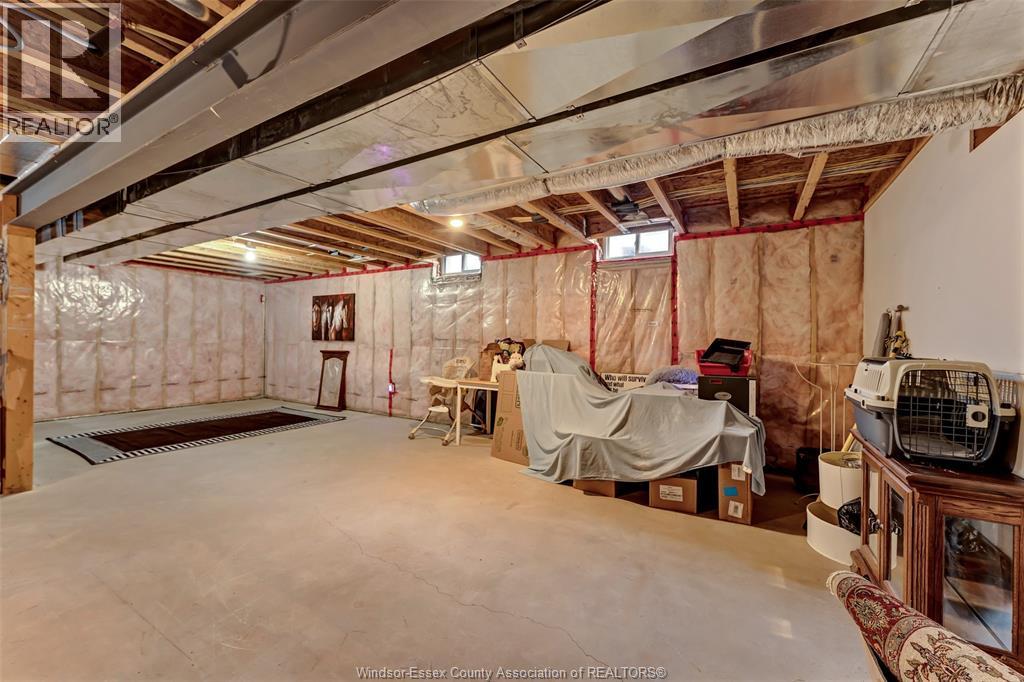 1172 ALLIANCE STREET - Image 29