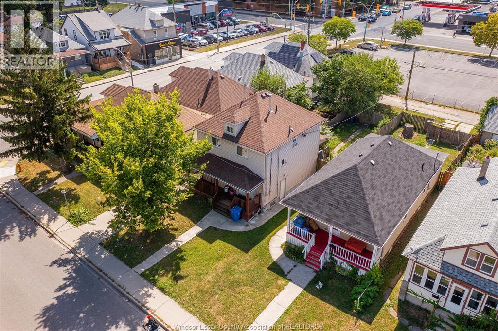 989 WINDSOR AVENUE - Image 4