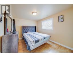 989 Windsor Avenue, Windsor, ON N9A1K1 Photo 13
