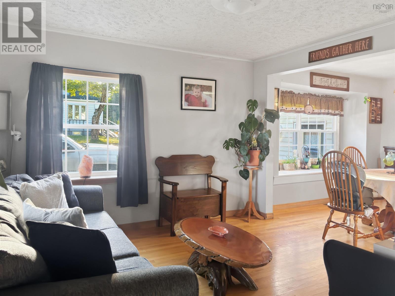 61 Jenks Avenue - 23