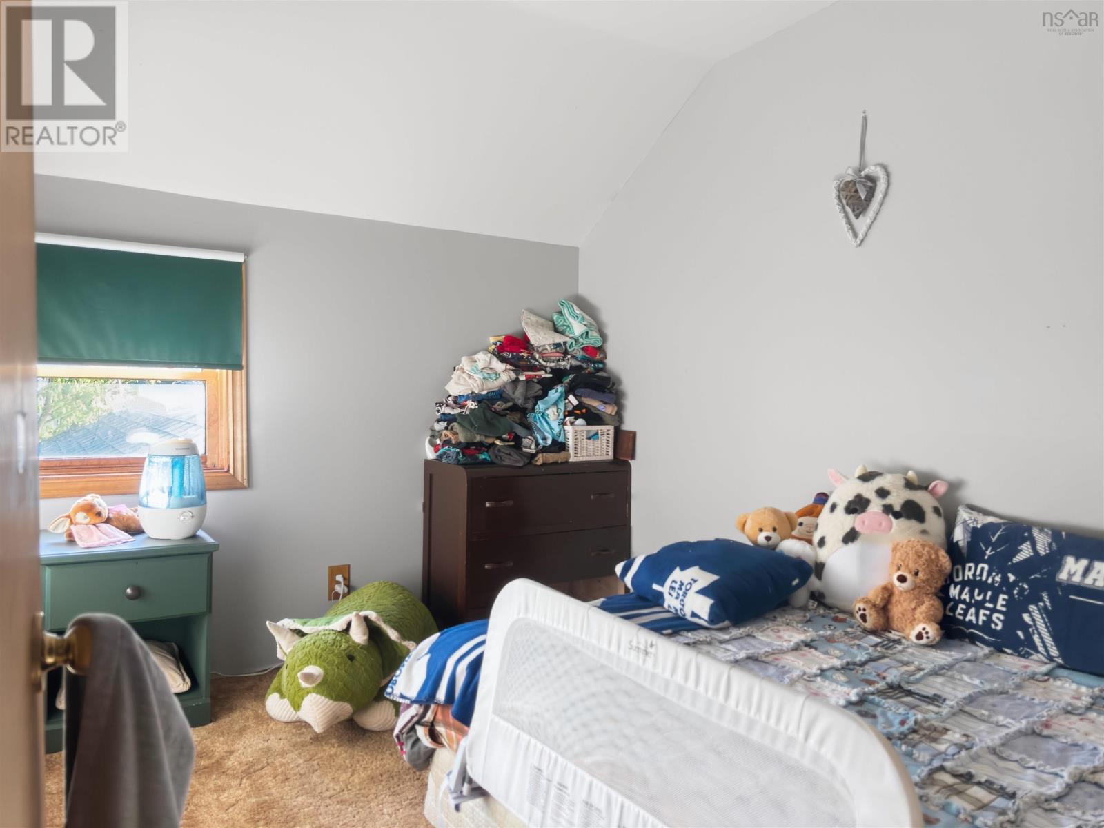 Property 33 of 49 of 61 Jenks Avenue