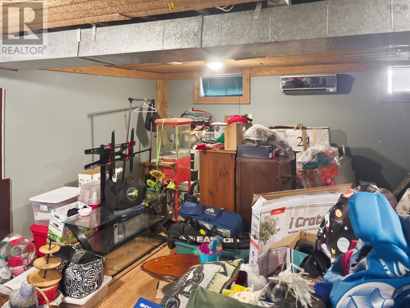 61 Jenks Avenue - 40